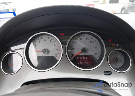 2009 Volkswagen Routan S z USA, uszkodzony, nr VIN 2V8HW441X9R579890